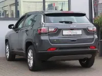 Gebraucht Jeep Compass 131 PS (96 kW) 2024 Grau SUV