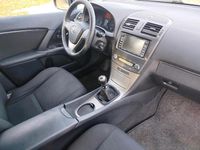 Gebraucht Toyota Avensis 126 PS (92 kW) 2010 Schwarz Kombi