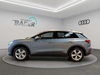 Gebraucht Audi e-tron Basis 150 kW (204 PS) 2022 Geysirblau metallic SUV