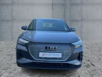 Gebraucht Audi Q4 e-tron Sport 150 kW (204 PS) 2023 Kieselgrau SUV