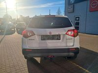 Gebraucht Suzuki Vitara 140 PS (102 kW) 2017 Weiß SUV