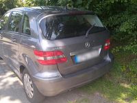Gebraucht Mercedes B160 95 PS (69 kW) 2009 Grau Van / Kleinbus
