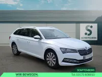 Gebraucht Skoda Superb Style 150 PS (110 kW) 2022 Moonweiss metallic Kombi