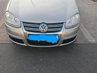 Gebraucht VW Jetta 150 PS (110 kW) 2006 Andere farben Limousine