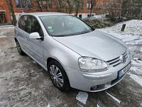 Gebraucht VW Golf V 80 PS (58 kW) 2007 Silber Limousine