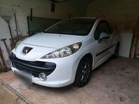 Gebraucht Peugeot 207 95 PS (69 kW) 2008 Weiß Kleinwagen