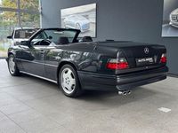 Gebraucht Mercedes E320 AMG 220 PS (161 kW) 1994 Schwarz Cabrio