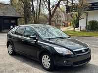 Gebraucht Ford Focus 109 PS (80 kW) 2011 Schwarz Kleinwagen