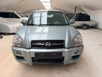 Gebraucht Hyundai Tucson GLS 113 PS (83 kW) 2005 Silber SUV