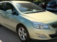 Gebraucht Opel Astra 140 PS (102 kW) 2012 Kombi