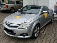 Gebraucht Opel Tigra 125 PS (91 kW) 2006 Silber Cabrio