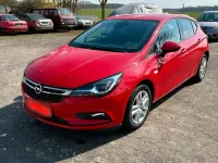 Gebraucht Opel Astra 105 PS (77 kW) 2017 Rot Limousine