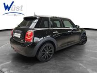 Gebraucht Mini ONE Pepper 102 PS (75 kW) 2018 Midnight black Kleinwagen