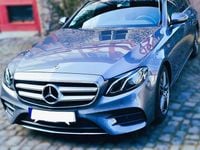 Gebraucht Mercedes E220 AMG line 194 PS (142 kW) 2019 Grau Kombi