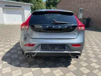 Gebraucht Volvo V40 R-Design 122 PS (89 kW) 2019 Grau Limousine
