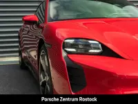 Gebraucht Porsche Taycan Turbo S 559 kW (761 PS) 2022 Karminrot Limousine