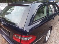 Gebraucht Mercedes E280 231 PS (169 kW) 2007 Tansanitblau Kombi