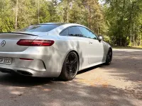 Gebraucht Mercedes E220 AMG line 194 PS (142 kW) 2018 Silber Coupé