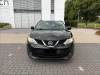 Gebraucht Nissan Qashqai 131 PS (96 kW) 2016 Andere farben SUV