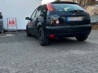 Usata Ford Focus SE 101 CV (74 kW) 2002 Nero Utilitaria