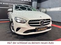 Gebraucht Mercedes B180 116 PS (85 kW) 2019 Weiß Van / Kleinbus