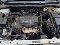 Gebraucht Opel Astra Design Edition 87 PS (63 kW) 2011 Weiß Limousine