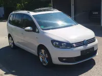 Gebraucht VW Touran Life 105 PS (77 kW) 2013 Weiß Van / Kleinbus