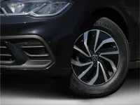 Neu VW Polo Life 95 PS (69 kW) 2026 Schwarz Kleinwagen