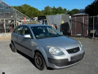 Gebraucht Kia Rio 96 PS (70 kW) 2007 Silber Kleinwagen