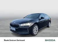 Używany Skoda Superb Selection 193 KM (141 kW) 2025 Szary Kombi
