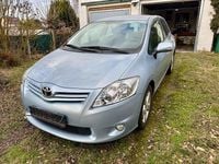 Gebraucht Toyota Auris Edition 99 PS (72 kW) 2011 Blau Kleinwagen