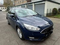 Gebraucht Ford Focus Trend 125 PS (91 kW) 2017 Limousine