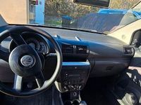 Second-hand VW Fox 75 CP (55 kW) 2005 Galben Hatchback