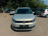 Gebraucht VW Touran 105 PS (77 kW) 2010 Gold Van / Kleinbus