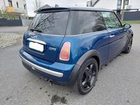 Second-hand Mini Cooper 116 CP (85 kW) 2003 Albastru Hatchback