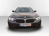 gebraucht BMW 520 d Touring xDrive Steptronic LED*NAVI*SHZ*ACC*PARKL*EL.HECKKL*KAMERA*TOTW*17'