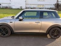Gebraucht Mini ONE 102 PS (75 kW) 2019 Silver metallic Kleinwagen