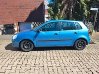 Gebraucht VW Polo 64 PS (47 kW) 2006 Blau Kleinwagen