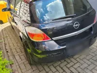 Gebraucht Opel Astra Elegance 105 PS (77 kW) 2005 Schwarz Limousine