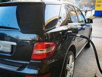 Gebraucht Mercedes ML350 231 PS (169 kW) 2011 Schwarz SUV