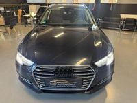 Gebraucht Audi A4 Design 190 PS (139 kW) 2016 Blau Limousine