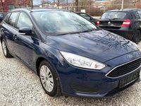 Gebraucht Ford Focus Trend 101 PS (74 kW) 2016 Blau Kombi