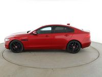 Gebraucht Jaguar XE Portfolio 180 PS (132 kW) 2018 Rot Limousine