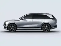 Neu XPENG G9 AWD Performance 422 kW (575 PS) 2026 Silber frost silver SUV