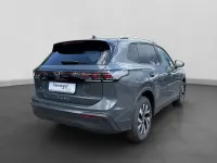 Neu VW Tiguan Life 150 PS (110 kW) 2026 Grau SUV