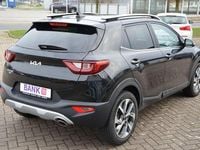 Gebraucht Kia Stonic 101 PS (74 kW) 2024 Schwarz SUV