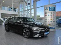 Gebraucht Mercedes CLA180 Advanced 136 PS (100 kW) 2024 Kosmosschwarz Limousine