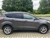 Gebraucht Ford Kuga Titanium 150 PS (110 kW) 2017 Braun SUV