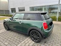 Gebraucht Mini Cooper 136 PS (100 kW) 2017 Grün Kleinwagen