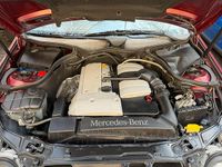 Gebraucht Mercedes 180 2000 Rot Limousine